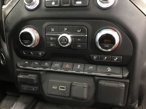 Used 2021 GMC Sierra 1500 AT4 w/ AT4 Premium Package AWD/4WD image 29