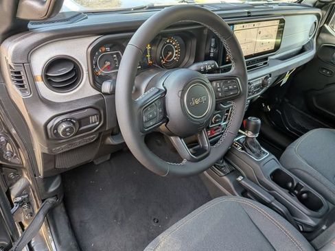 New 2026 Jeep Gladiator Sport AWD/4WD image 10