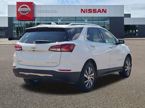 Used 2023 Chevrolet Equinox Premier AWD/4WD image 7