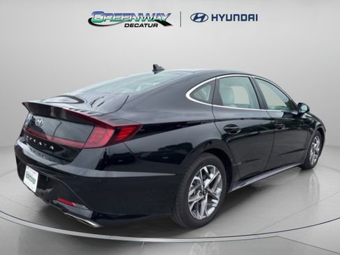 Certified 2023 Hyundai Sonata SEL FWD image 4