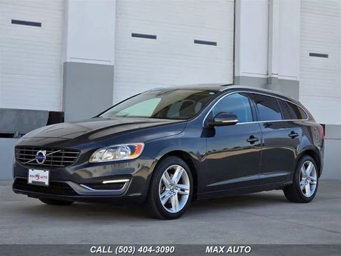 Used 2015 Volvo V60 T5 Premier image 4