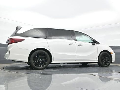 Used 2025 Honda Odyssey Sport-L image 24