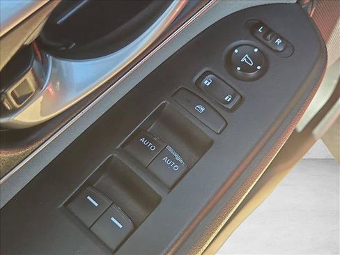 Used 2021 Honda CR-V EX image 10