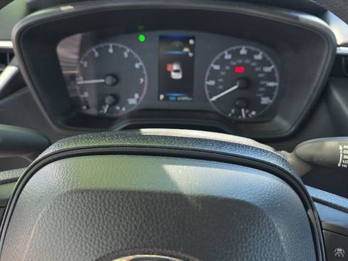 Used 2024 Toyota Corolla LE FWD image 4