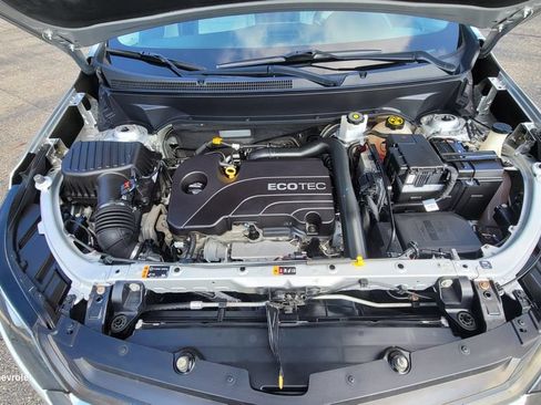 Used 2018 Chevrolet Equinox LS w/ LPO, Protection Package FWD image 17