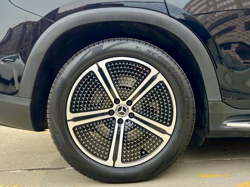 Certified 2023 Mercedes-Benz EQS 450+ 4MATIC SUV image 15