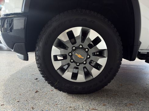 New 2026 Chevrolet Silverado 2500 Custom w/ Custom Convenience Package image 23