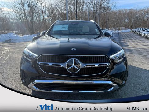 Used 2026 Mercedes-Benz GLC 300 4MATIC image 3
