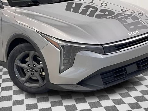 Used 2025 Kia K4 FWD image 26