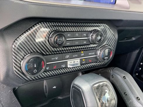 Used 2022 Ford Bronco Raptor image 34