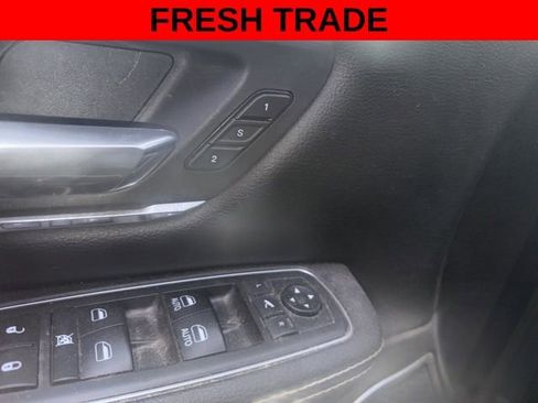 Used 2019 RAM 1500 Laramie w/ Sport Appearance Package AWD/4WD image 9