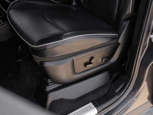 Used 2020 RAM 2500 Laramie image 29