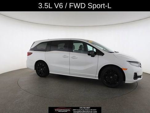 Used 2025 Honda Odyssey Sport-L image 25