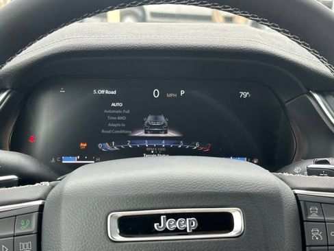New 2025 Jeep Grand Cherokee Limited AWD/4WD image 23