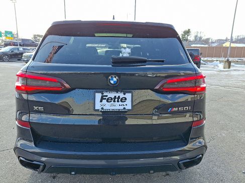 Used 2022 BMW X5 M50i w/ Executive Package image 5