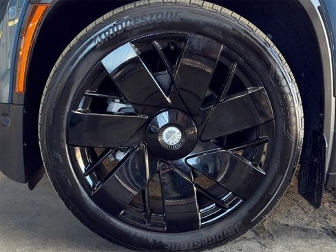 Used 2023 Fisker Ocean Ultra image 19