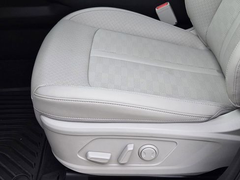 New 2026 Kia Sorento SX FWD image 17