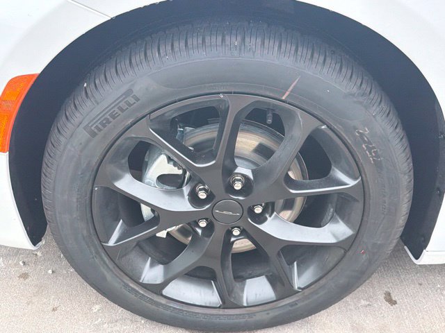 New 2027 Chrysler Pacifica Select FWD image 12