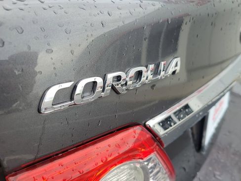 Used 2011 Toyota Corolla LE image 6