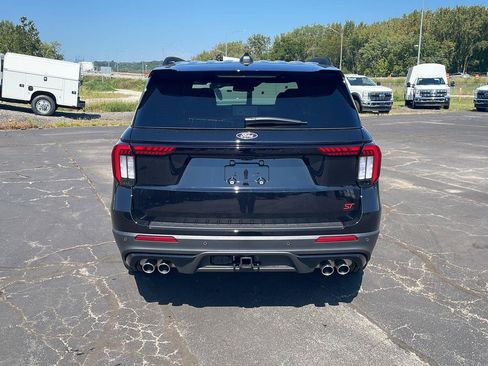 New 2027 Ford Explorer ST w/ Sun And Sound Package AWD/4WD image 4