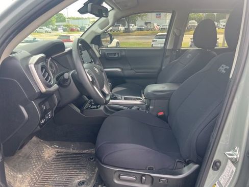 Used 2023 Toyota Tacoma 4x4 Double Cab w/ Trail Edition image 3