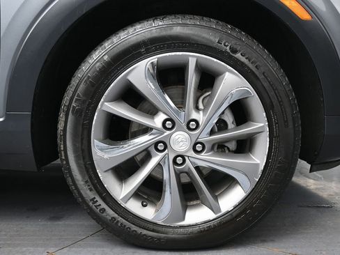 Used 2021 Buick Encore GX Essence w/ Experience Buick Package image 15