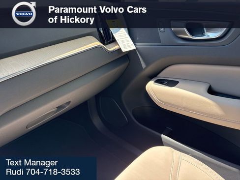 New 2026 Volvo XC60 B5 Core w/ Climate Package AWD/4WD image 28