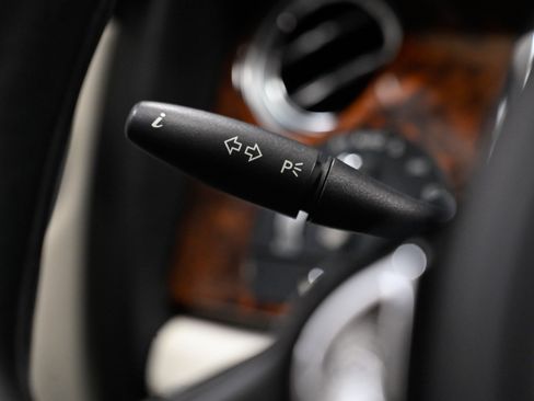 Used 2012 Rolls-Royce Ghost RWD image 18
