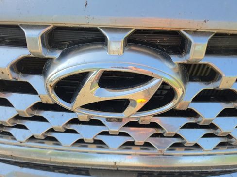 Used 2021 Hyundai Santa Fe Limited image 6