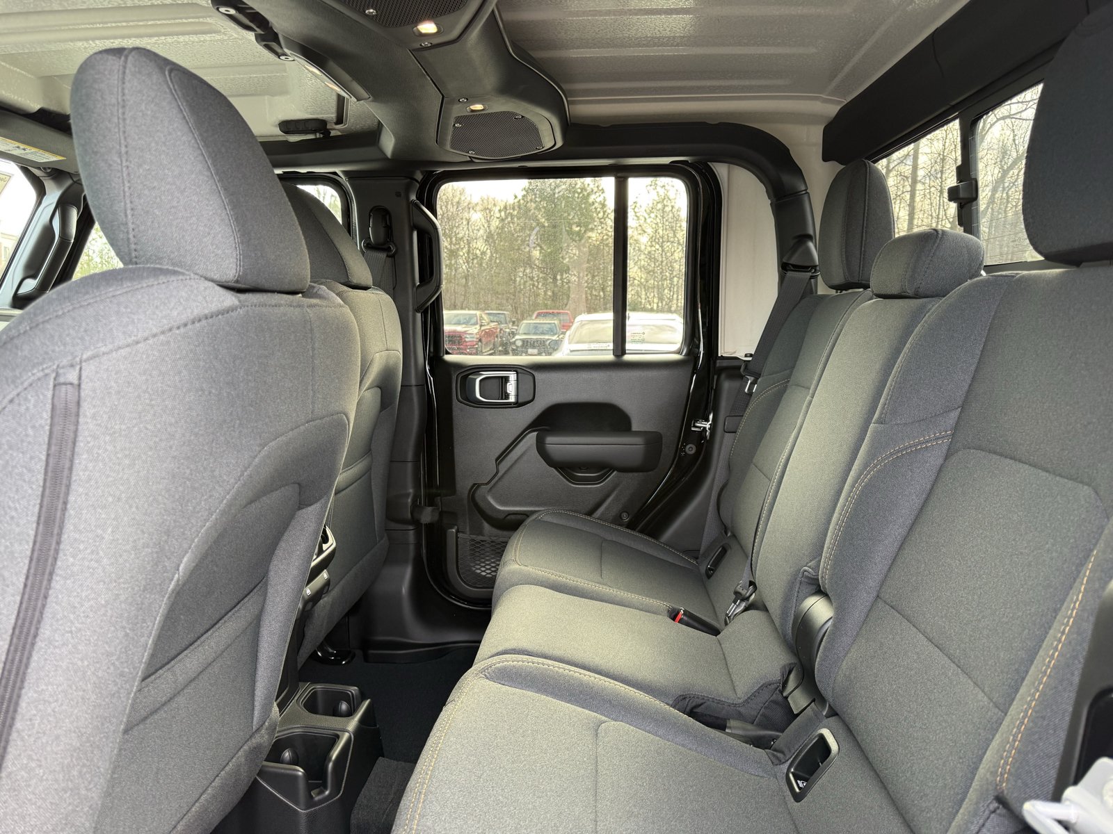 New 2026 Jeep Gladiator Sport AWD/4WD image 11