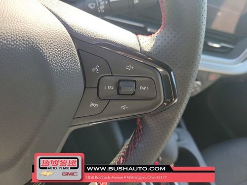 Used 2025 Chevrolet Trax RS w/ Driver Confidence Package image 26