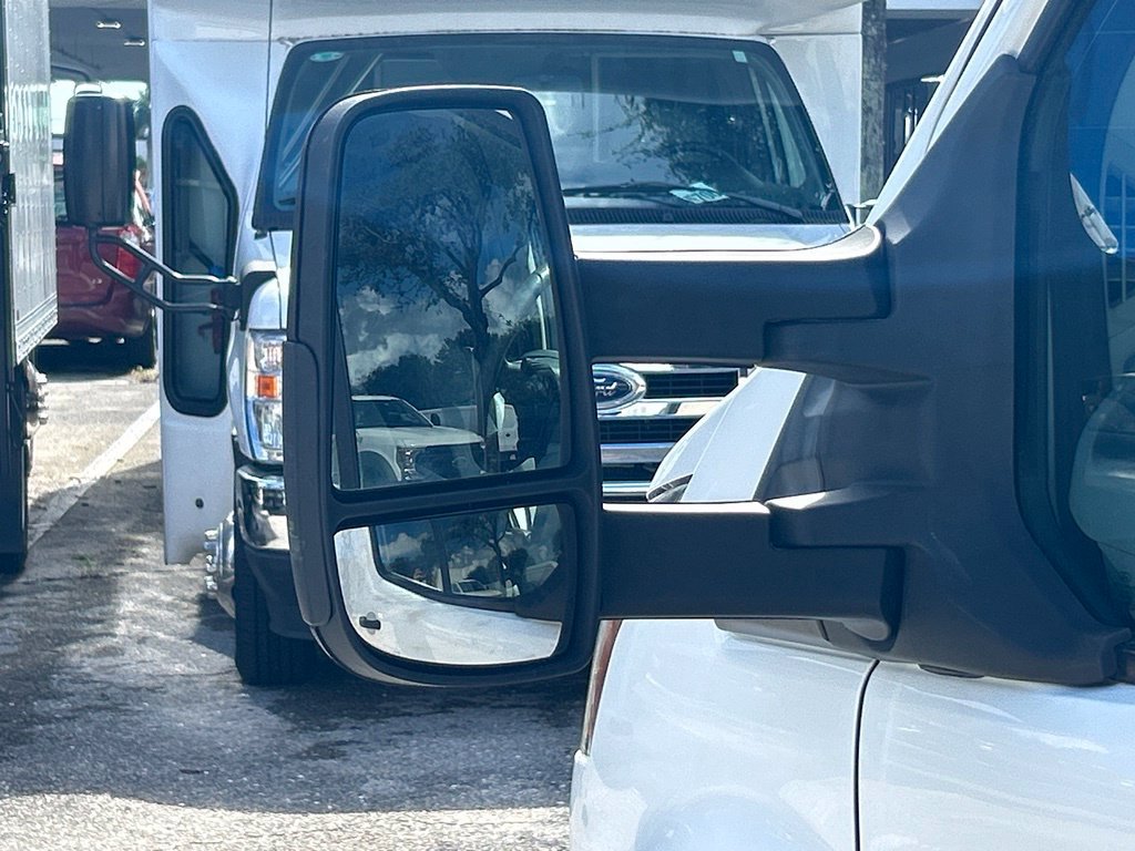 Used 2019 Ford Transit 250 148 Medium Roof RWD image 16