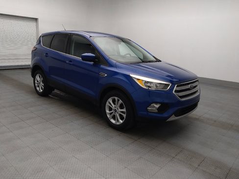 Used 2017 Ford Escape SE FWD image 11
