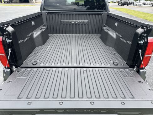 New 2025 Toyota Tacoma SR5 AWD/4WD image 35
