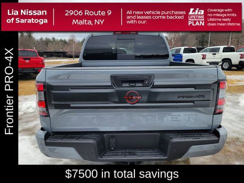 New 2025 Nissan Frontier PRO-4X w/ Tow Package image 4