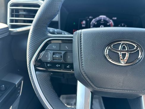 Used 2025 Toyota Tundra Platinum AWD/4WD image 21