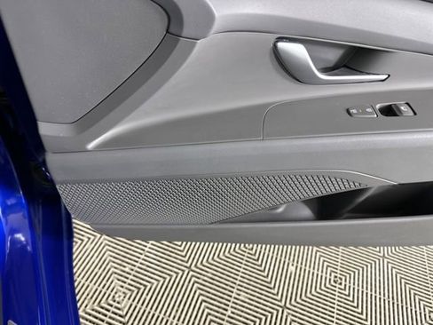 Certified 2025 Hyundai Elantra Sport FWD image 58