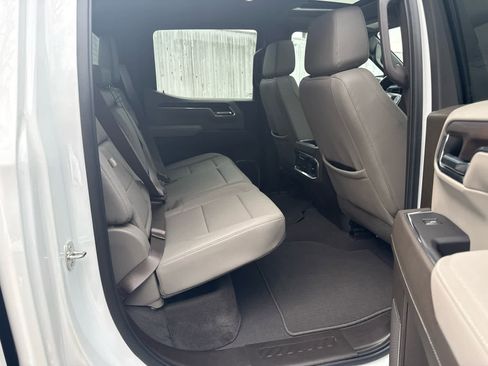 Used 2024 GMC Sierra 1500 SLT w/ SLT Premium Plus Package image 25