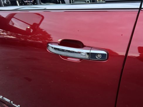 Used 2023 GMC Sierra 2500 Denali image 18