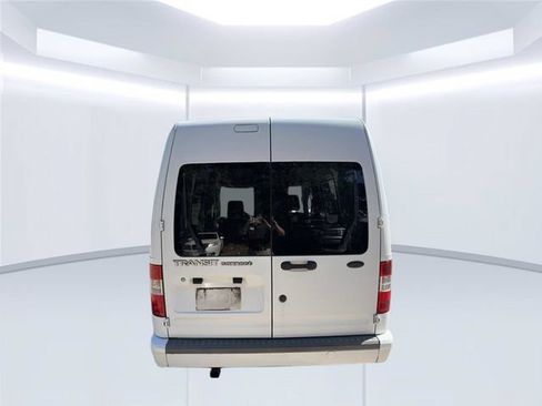 Used 2010 Ford Transit Connect XLT FWD image 7