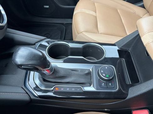 Used 2021 Chevrolet Blazer Premier w/ Driver Confidence II Package image 25