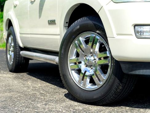 Used 2008 Ford Explorer Limited RWD image 3