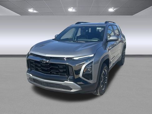 New 2026 Chevrolet Equinox ACTIV w/ Convenience Package III image 7