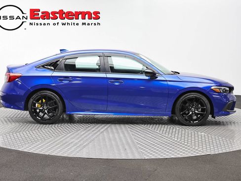 Used 2024 Honda Civic Sport image 4