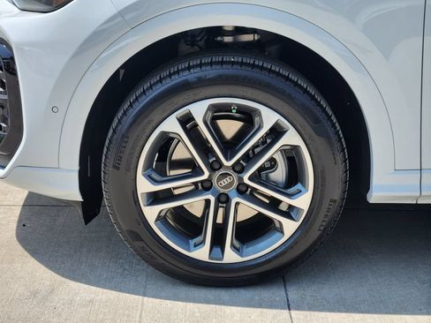 Certified 2026 Audi Q5 2.0T AWD/4WD image 14