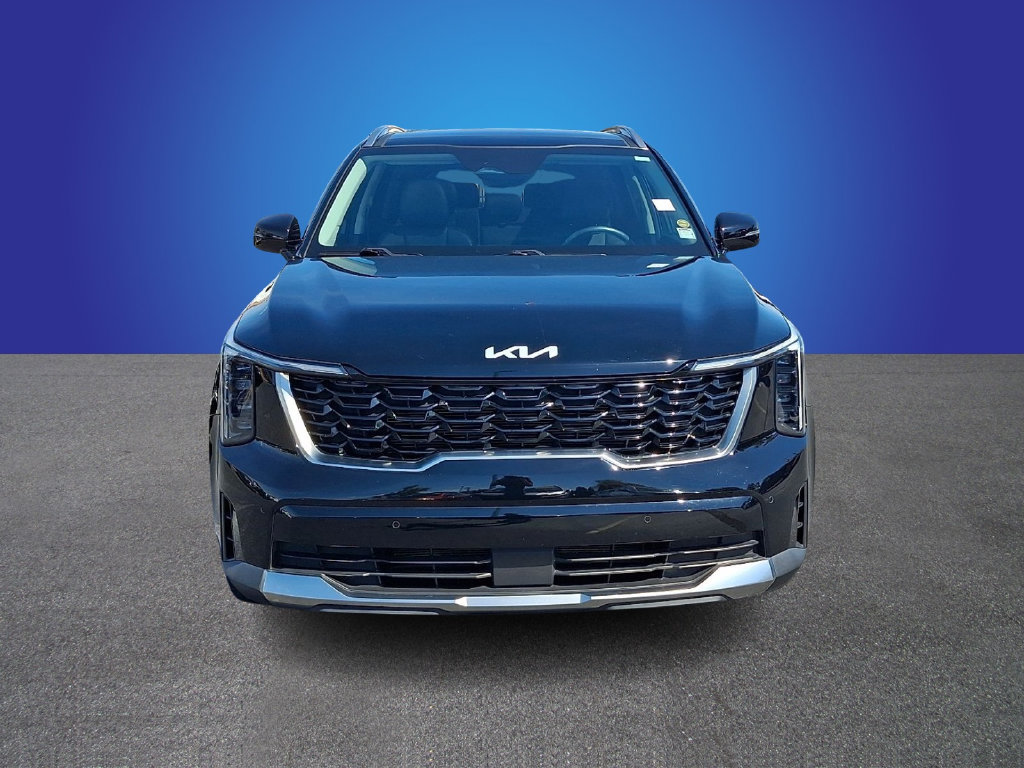 Used 2024 Kia Sorento S w/ Panoramic Sunroof Package FWD image 2