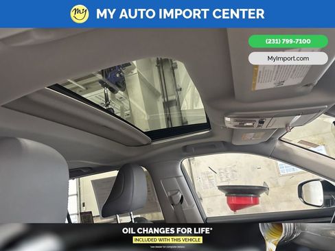 Used 2022 Toyota Highlander Limited image 32