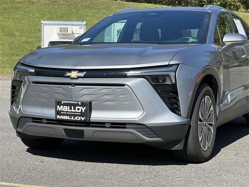 Used 2024 Chevrolet Blazer EV LT image 6