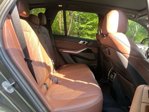 Used 2023 BMW X5 sDrive40i w/ M Sport Package RWD image 18