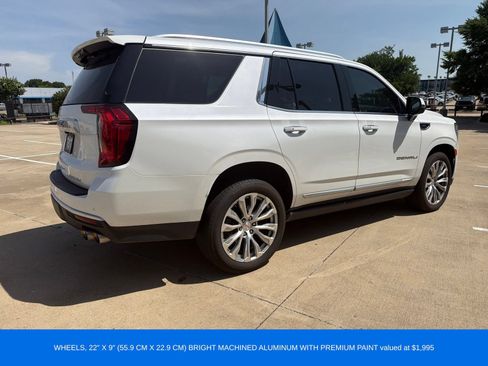 Used 2023 GMC Yukon Denali AWD/4WD image 4